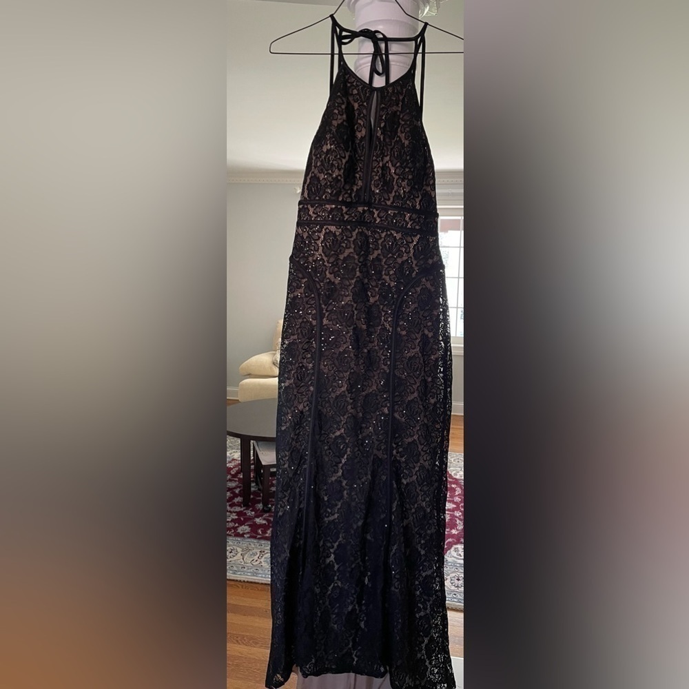 XScape  women floral embellished black Lace long evening Gown. Size 10